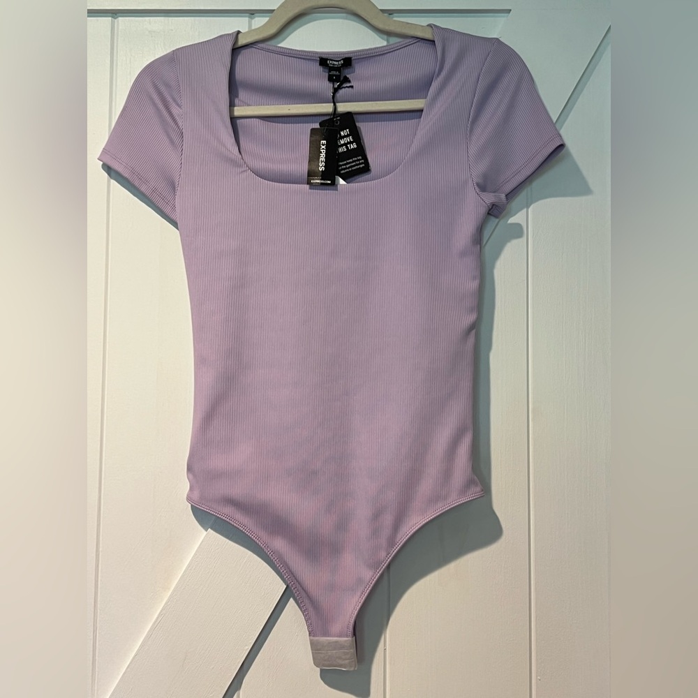 Express Lilac Ribbed Bodysuit Top- NWT